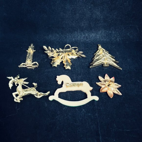 Lot of 6 Gold Tone Christmas Brooches - Picture 2 of 8
